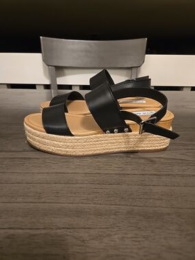 Steve Madden Black Leather Espadrille Platform Sandals